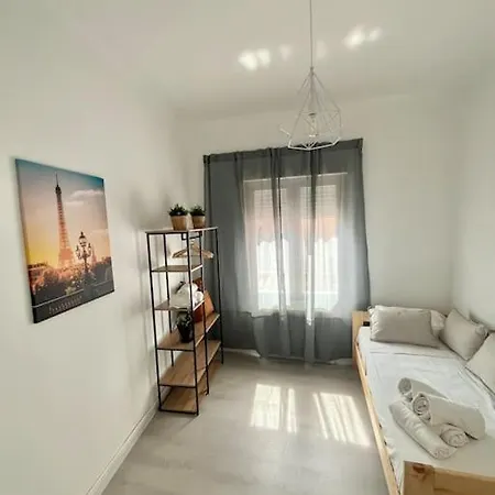 Apartment Vive Vii *